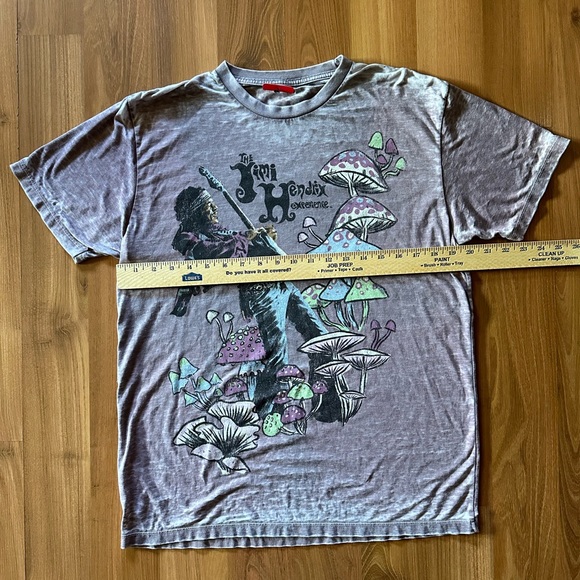 NWOT Distressed Jimi Hendrix Experience T-Shirt size Small. - Picture 4 of 5